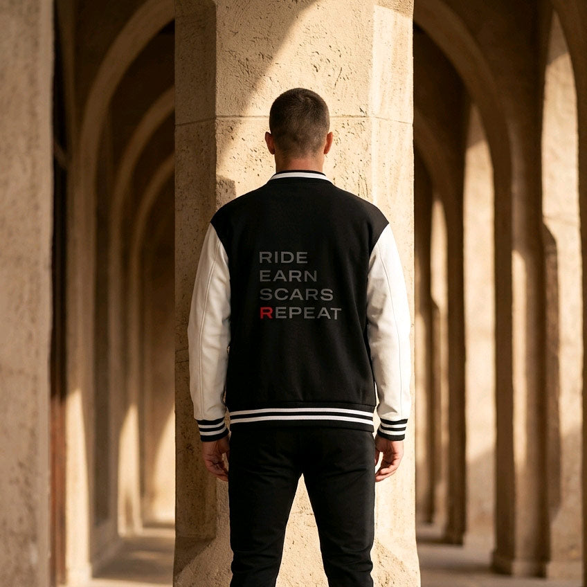 SUMMER JACKET. RESERVED STRUCTURE.