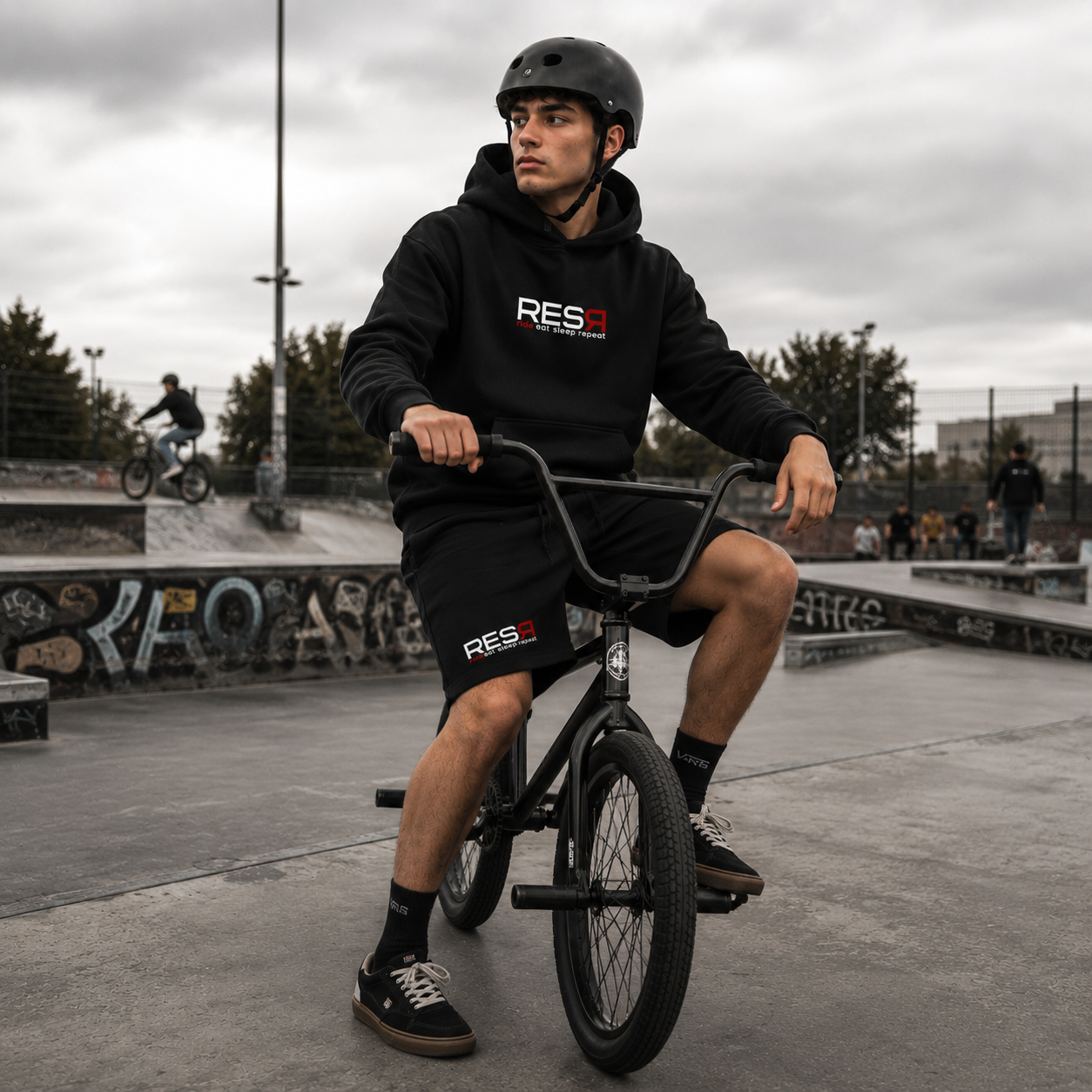 Anchor hoodie and fleece shorts